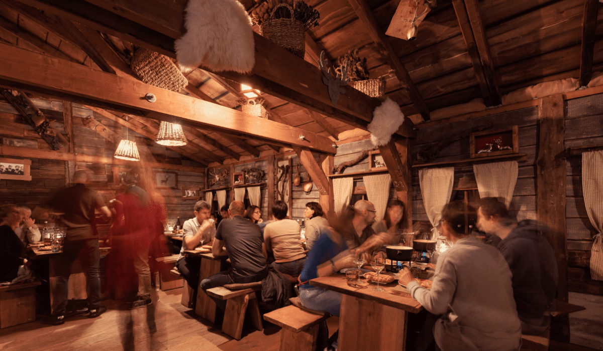 Macardo Fondue Chalet lädt ein zum geselligen Weihnachtsanlass im Thurgau