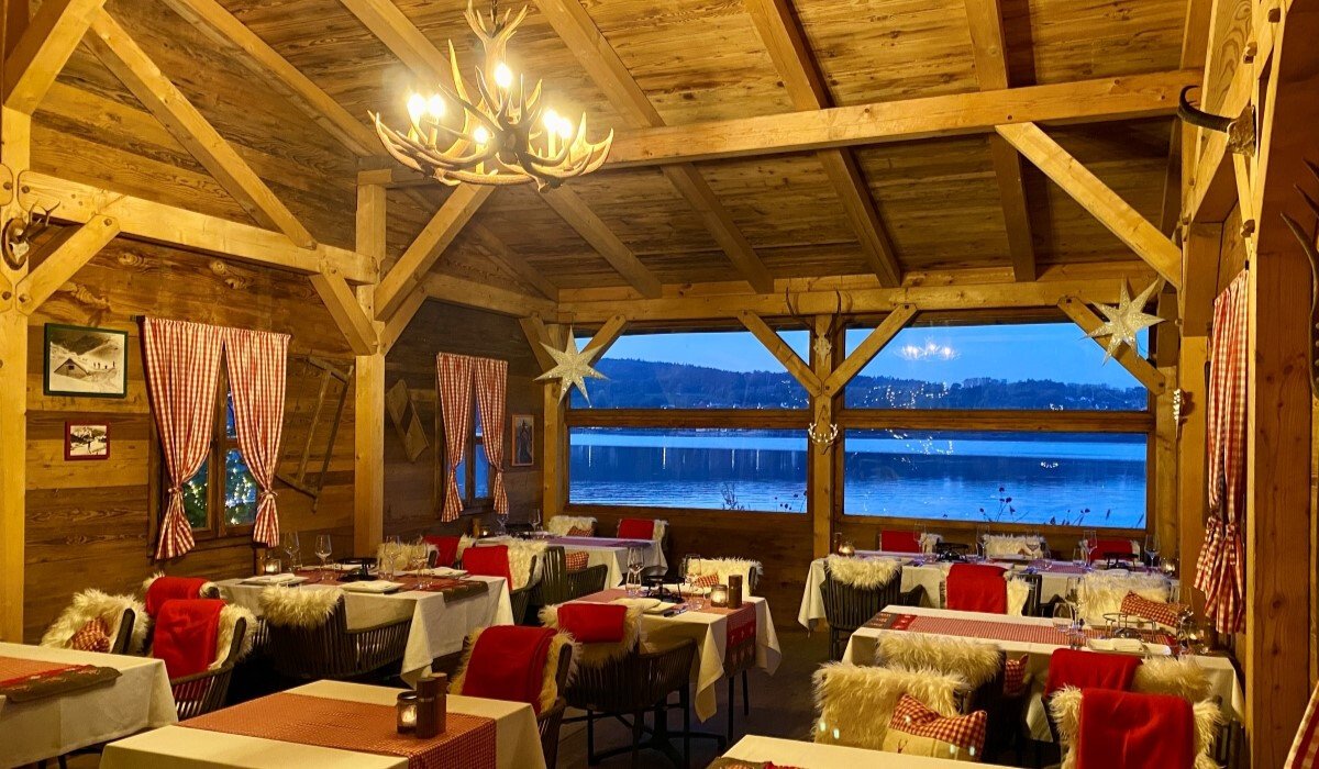 Winterliche Hüttenromantik im "Chalet am See" vom See & Park Hotel Feldbach