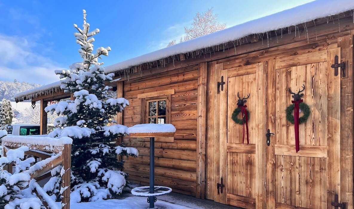 Schwiizer Chalet für winterliche Firmenanlässe im luzernischen Schenkon
