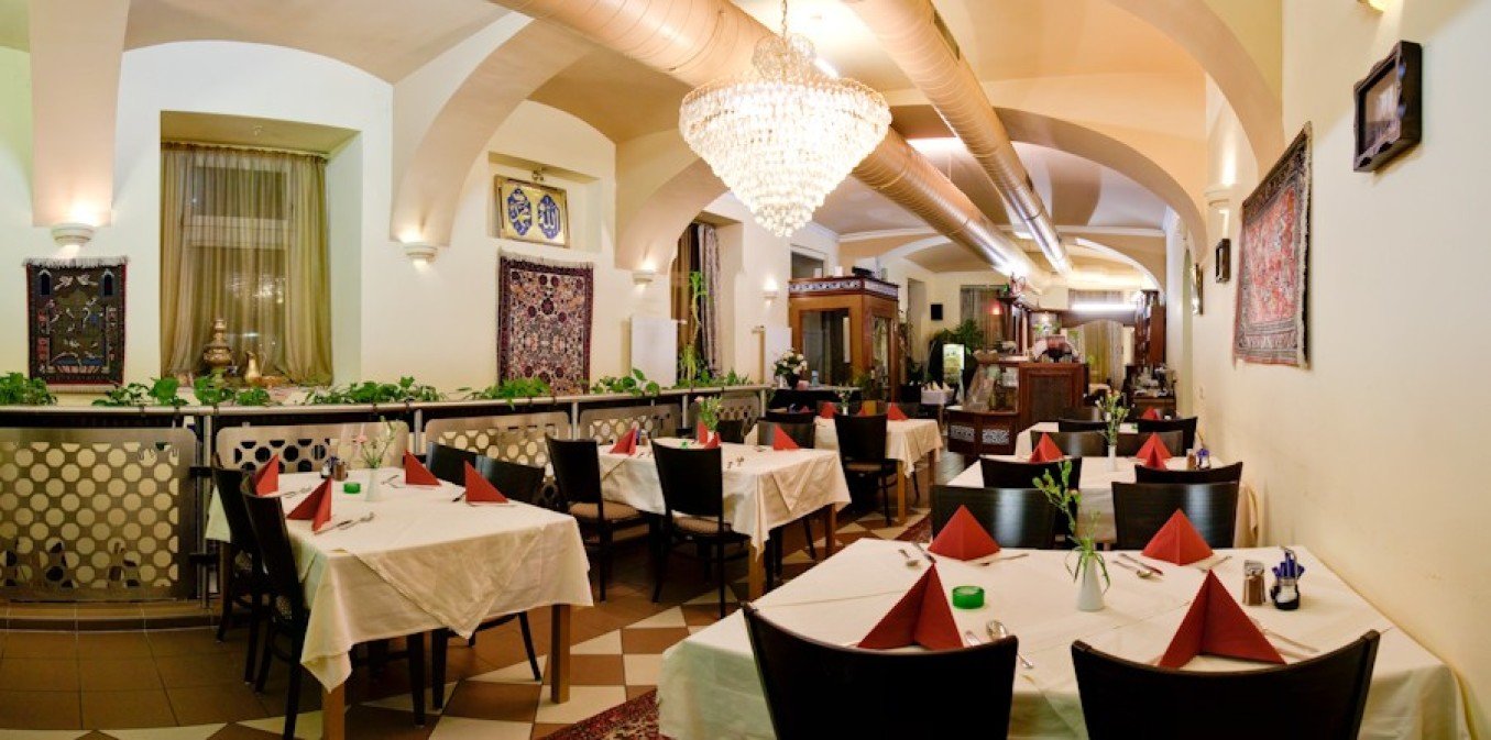 Caspian Cafe - Restaurant