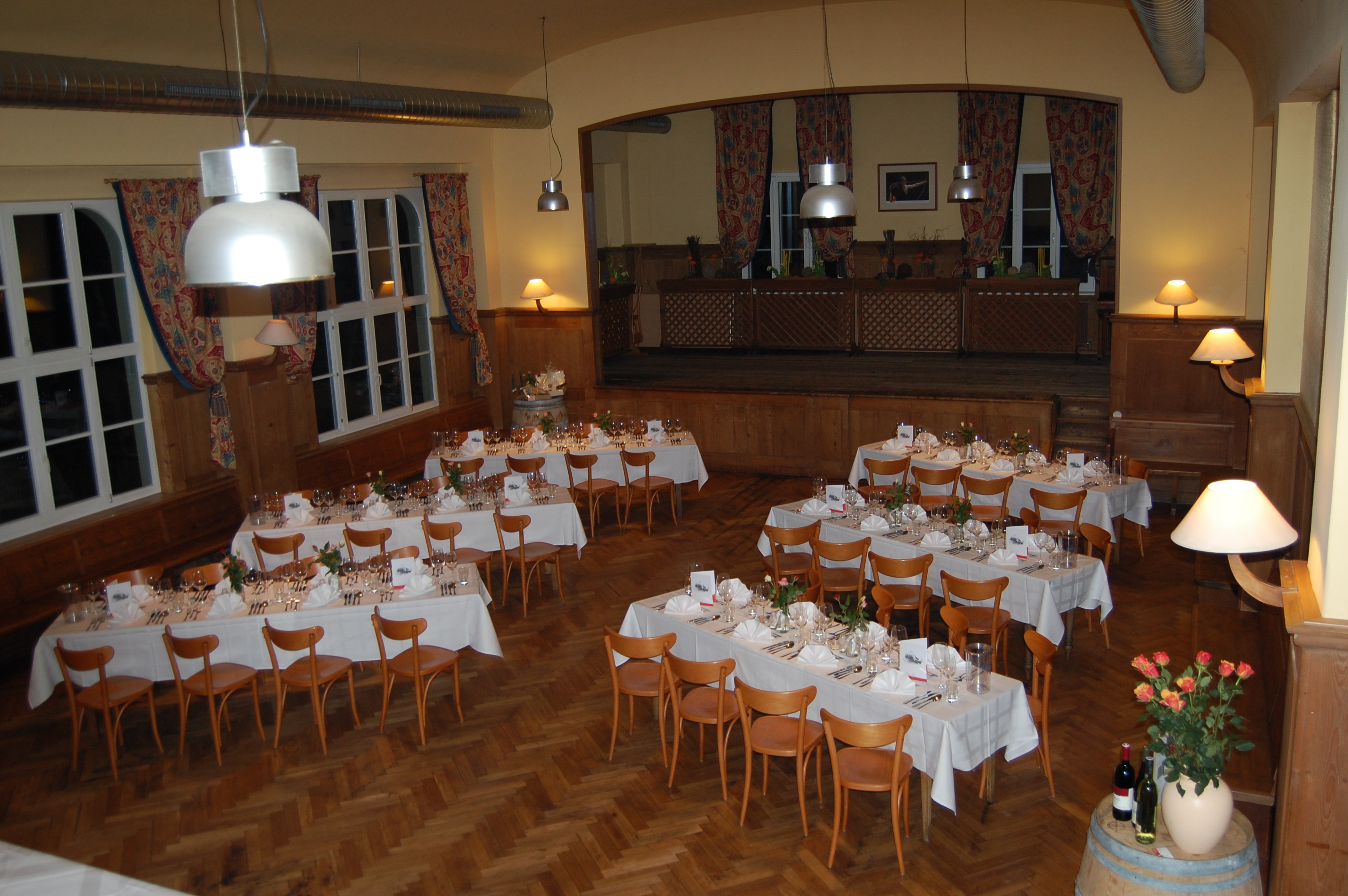 Braugaststätte Löwen Tisis - Saal mieten für Feste, Events Braugaststätte Löwen Tisis - Saal mieten für Feste, Events