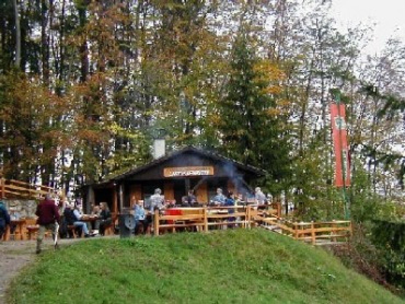 Lindensteinhütte (690 m)