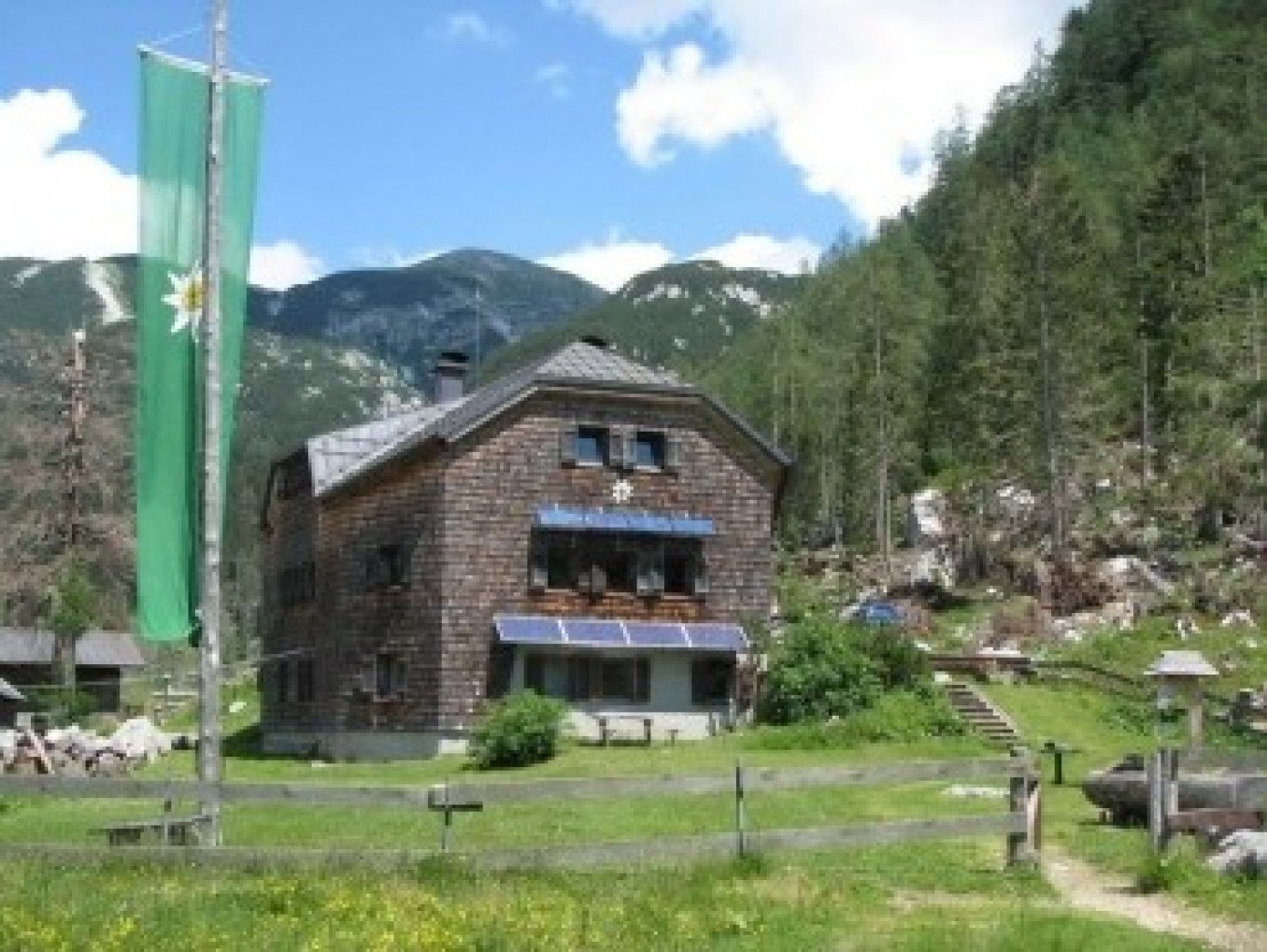 Ischler Hütte (1365 m)